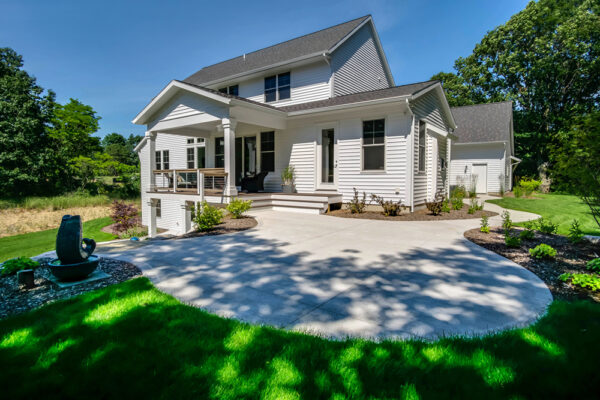 Hidden Haven Exterior | David Bos Homes