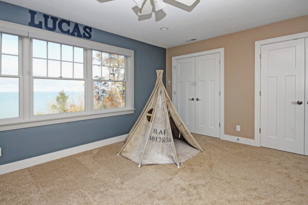 Waters Edge Interior | David Bos Homes