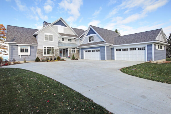 Waters Edge Exterior | David Bos Homes