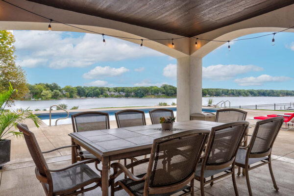 16131 Coventry Ln Spring Lake-14